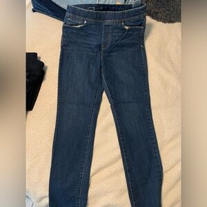 Levi’s skinny jeans